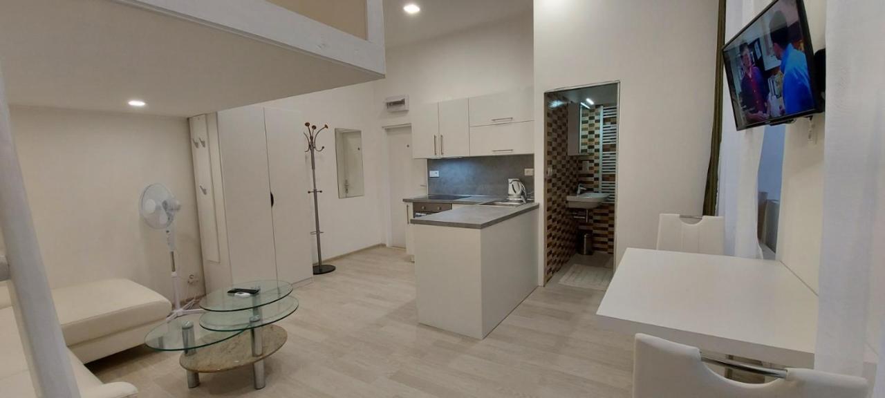 Apartment Krale Jiriho Карловы Вары Экстерьер фото